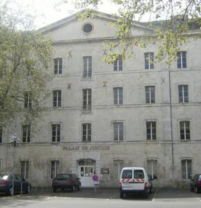 Divorce au palais de Justice de Rochefort